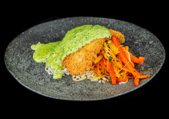 Filé de Peixe à Milanesa ao Molho de Espinafre