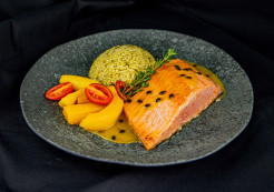 Salmão ao Molho de Maracujá