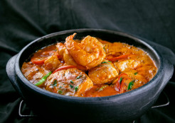 Moqueca de Robalo com Camarão